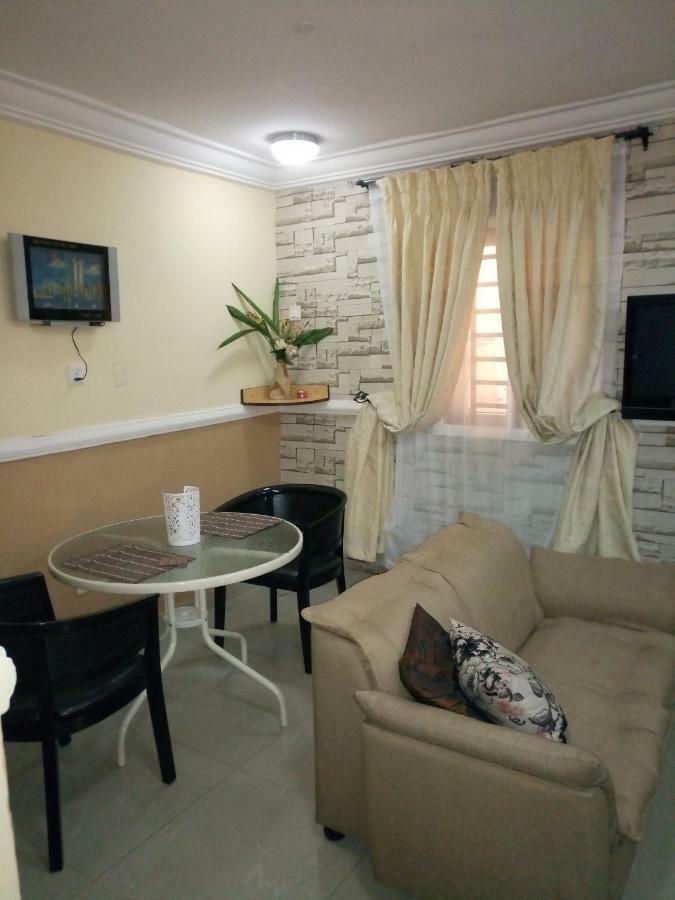 Kh Lodge Абуджа Экстерьер фото